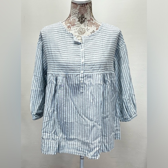 🛍️MAX STUDIO Blue and white stripe casual top size XS - Picture 1 of 13